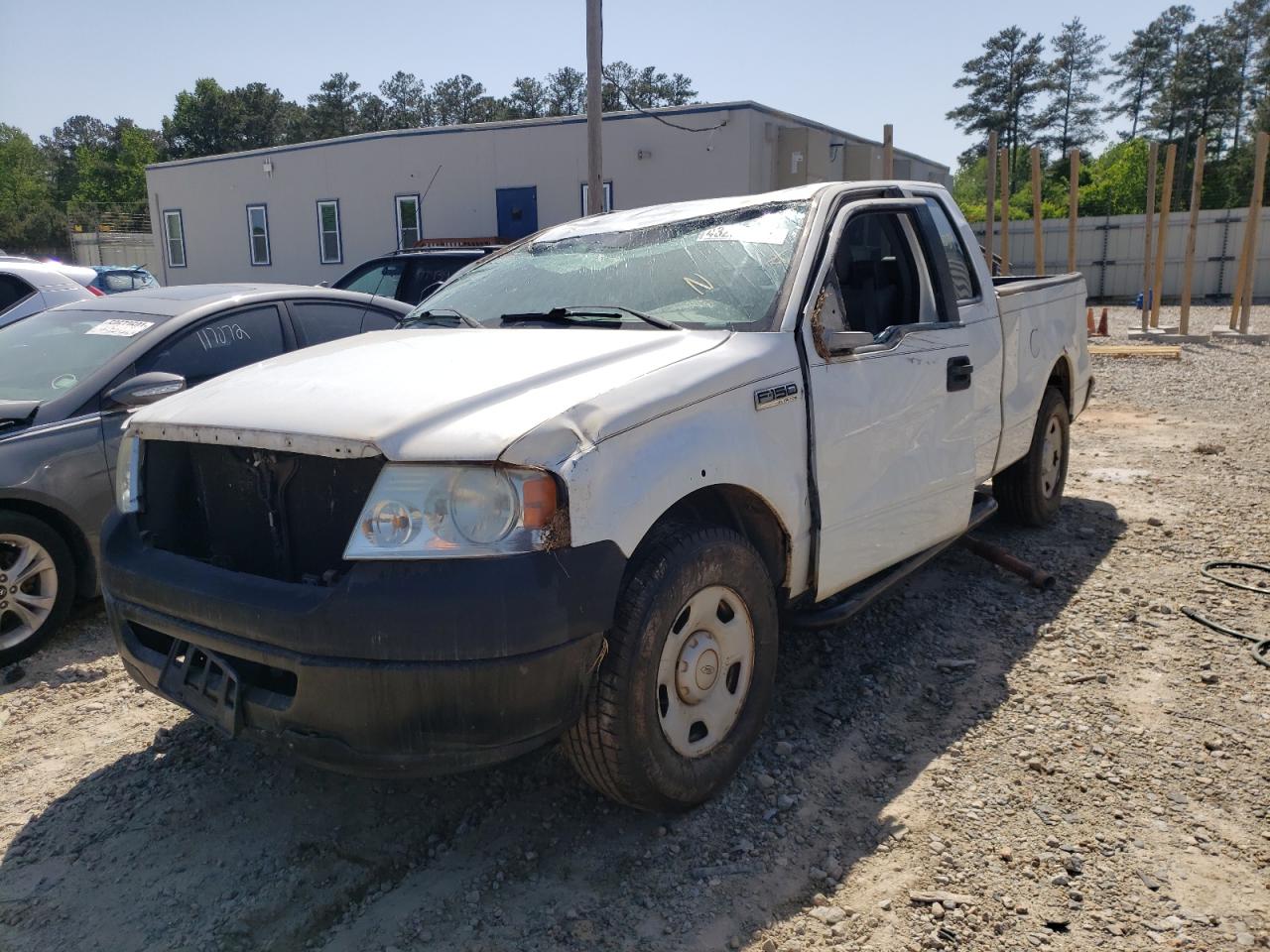 Photo 2 from auction – 2007 FORD F150 with VIN 1FTRX12W87NA68117