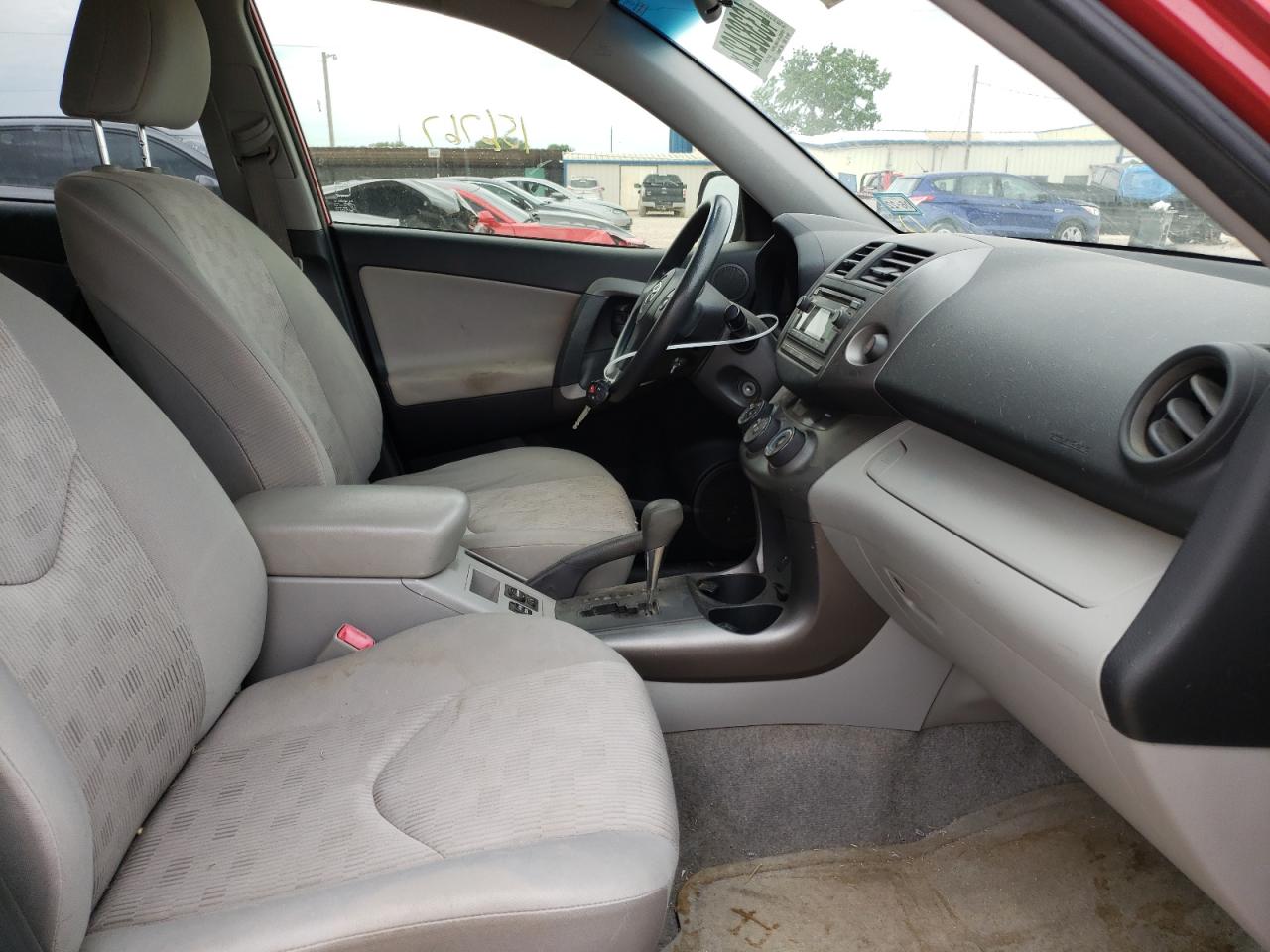 Photo 5 from auction – 2012 TOYOTA RAV4 with VIN JTMZF4DVXC5046073