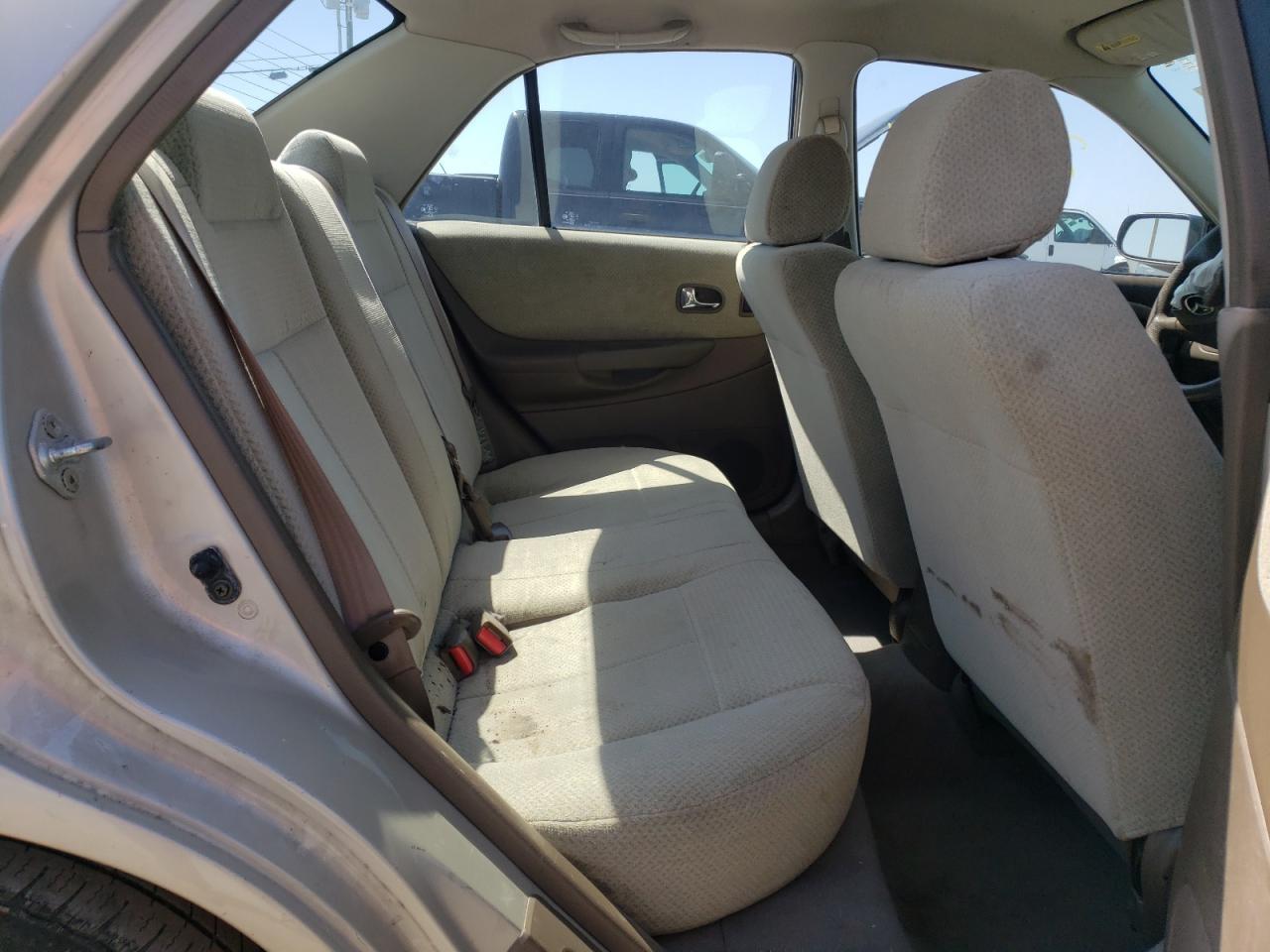 Photo 6 from auction – 2000 MAZDA PROTEGE DX with VIN JM1BJ2227Y0293939