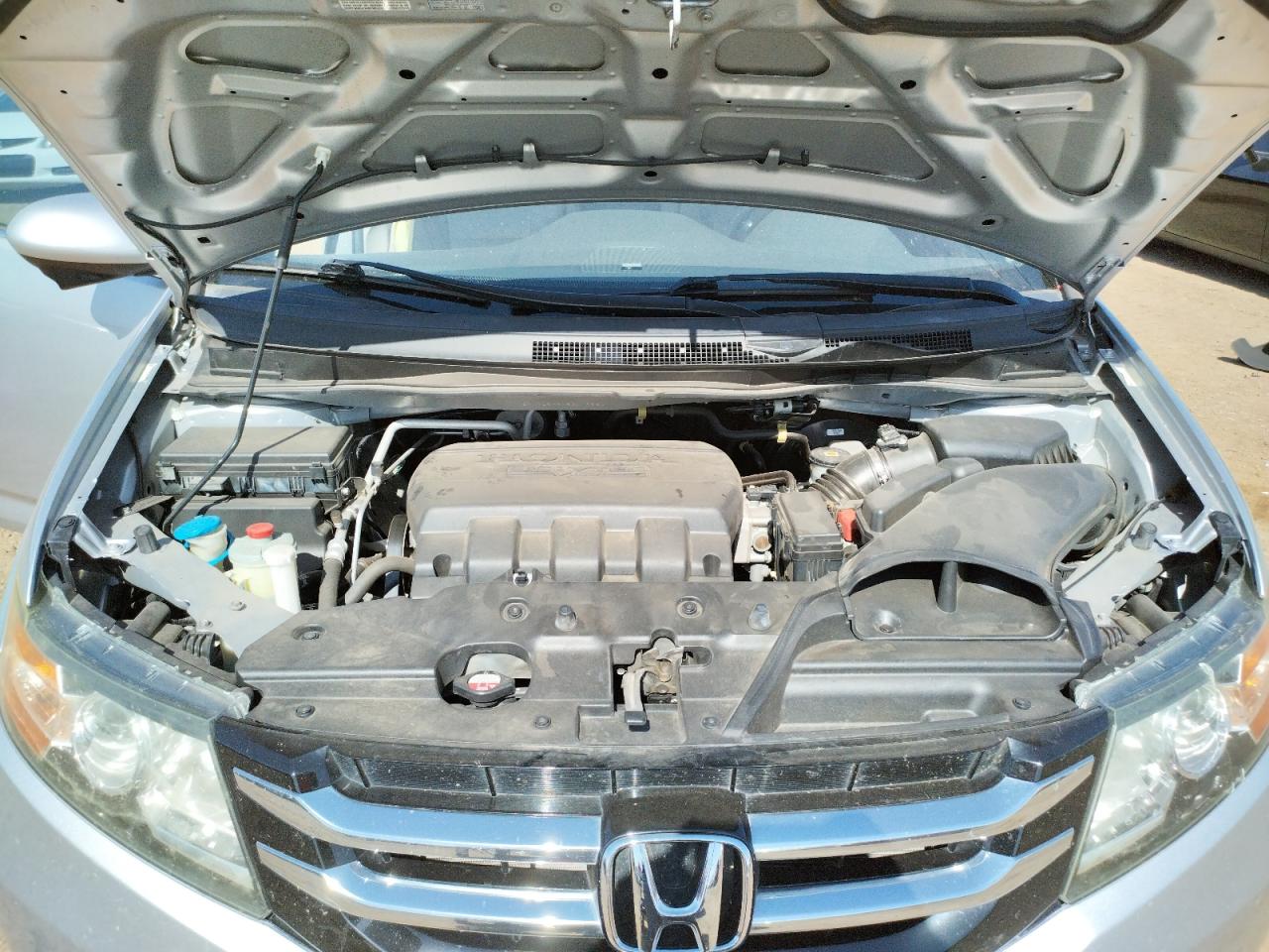 Photo 7 from auction – 2014 HONDA ODYSSEY EX with VIN 5FNRL5H60EB019550