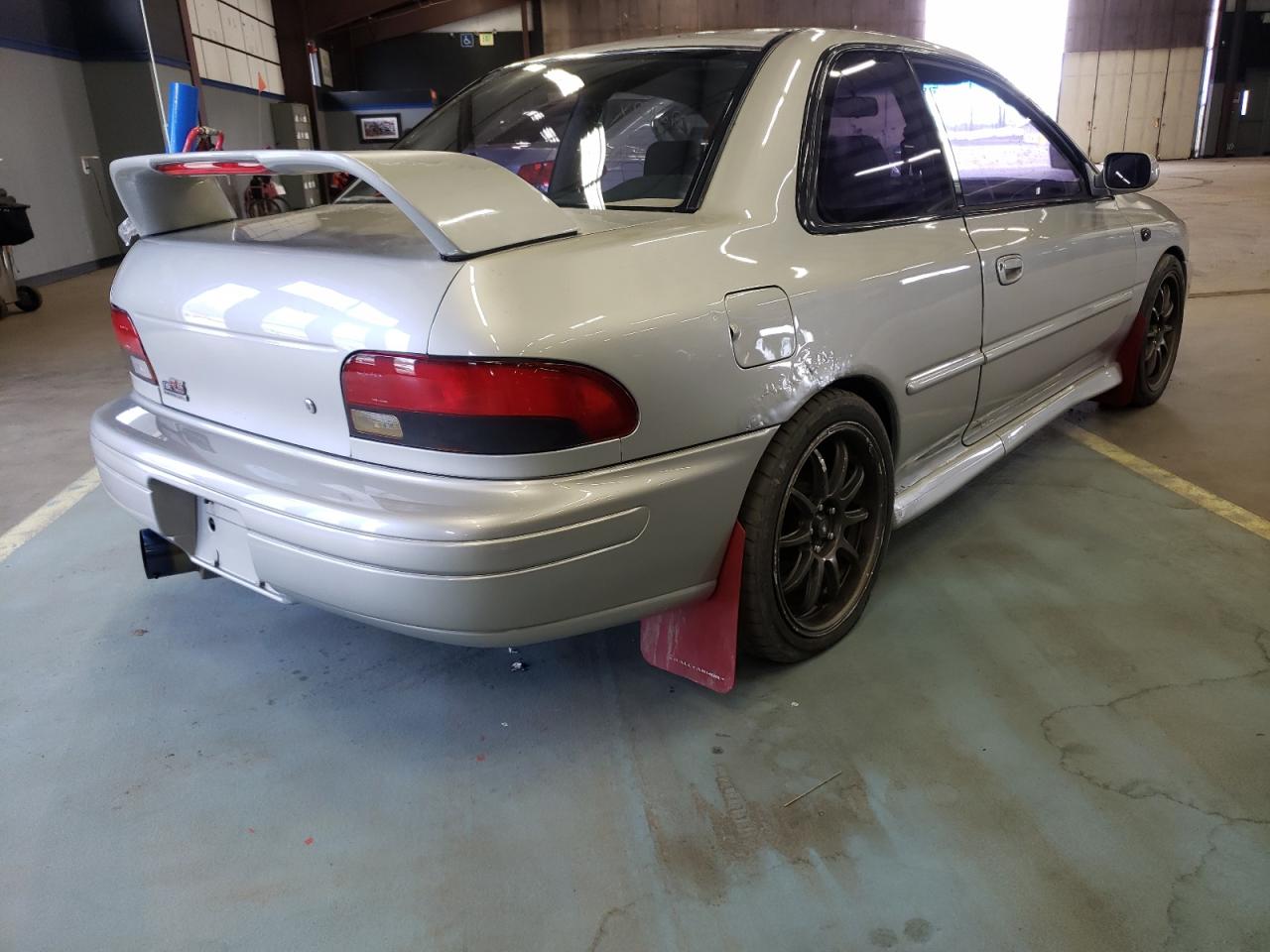 Photo 4 from auction – 2000 SUBARU IMPREZA RS with VIN JF1GM6758YG402820