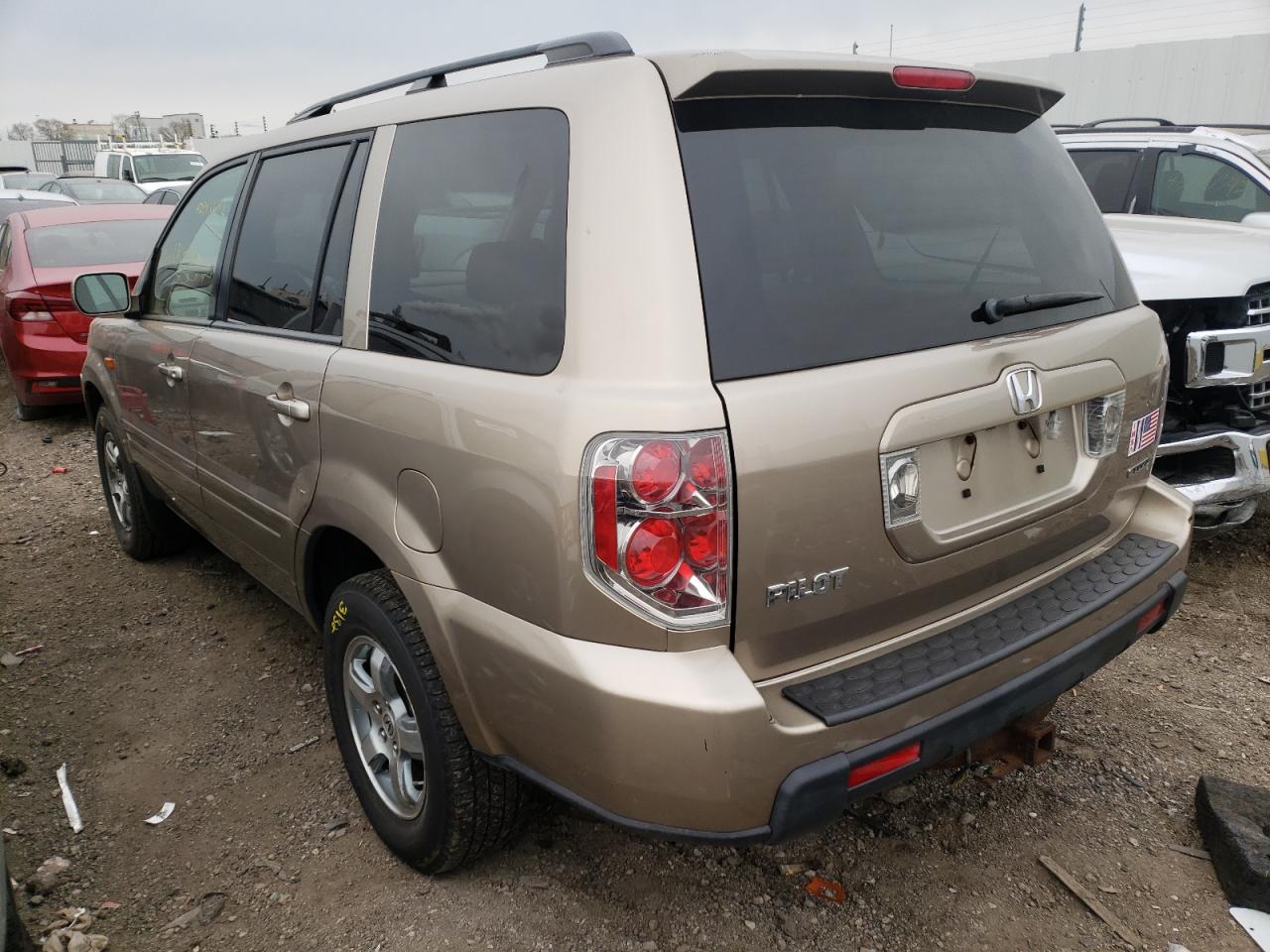 Photo 3 from auction – 2006 HONDA PILOT EX with VIN 5FNYF18616B001796