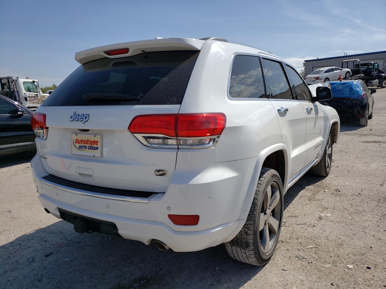 Photo 4 from auction – 2015 JEEP GRAND CHER with VIN 1C4RJFCG8FC667759