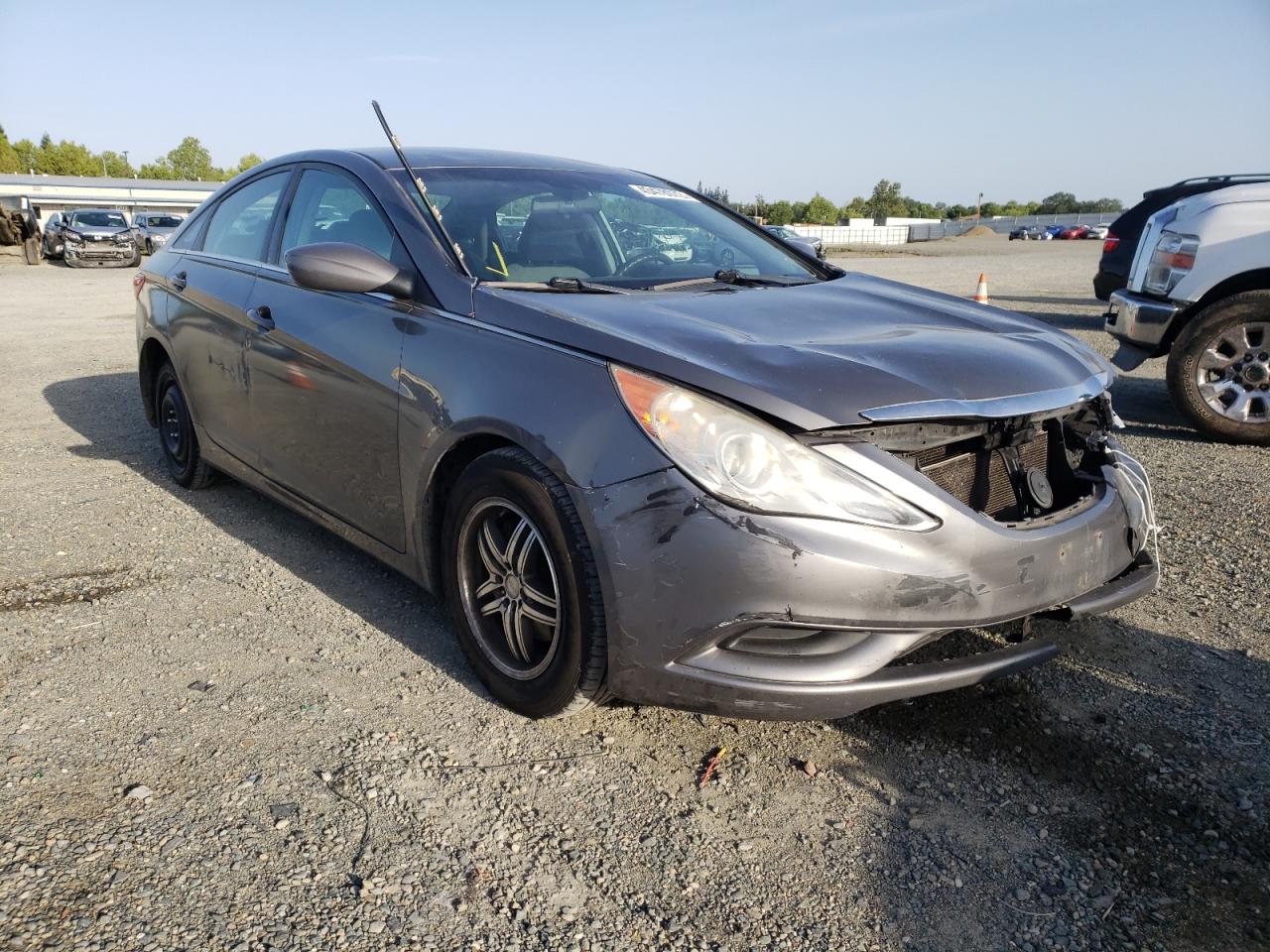 HYUNDAI SONATA GLS 2011 with VIN 5NPEB4AC7BH083304 - Photo from auction