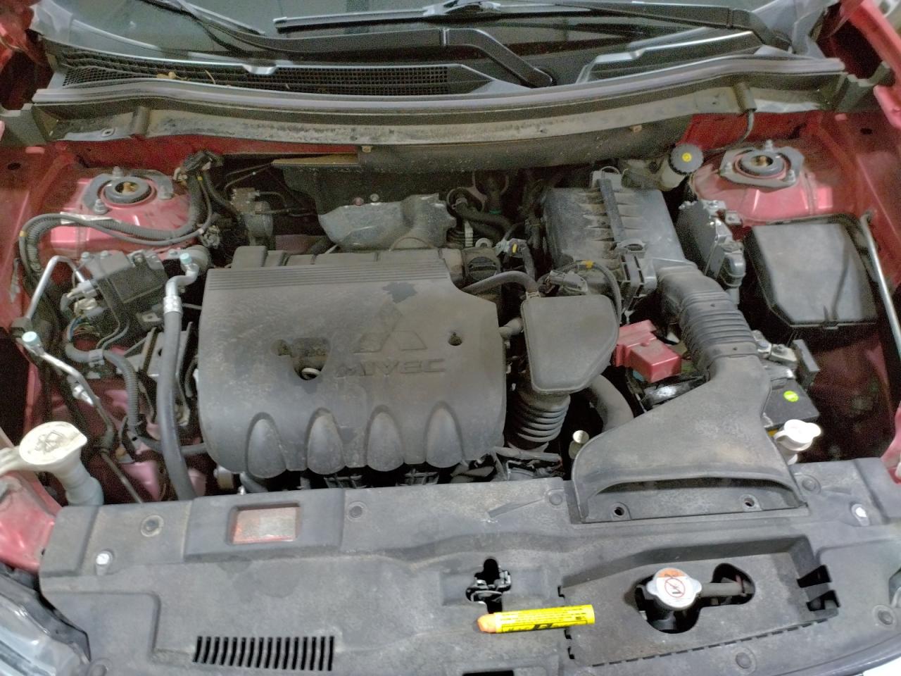 Photo 7 from auction – 2015 MITSUBISHI OUTLANDER with VIN JA4AZ3A35FZ013698