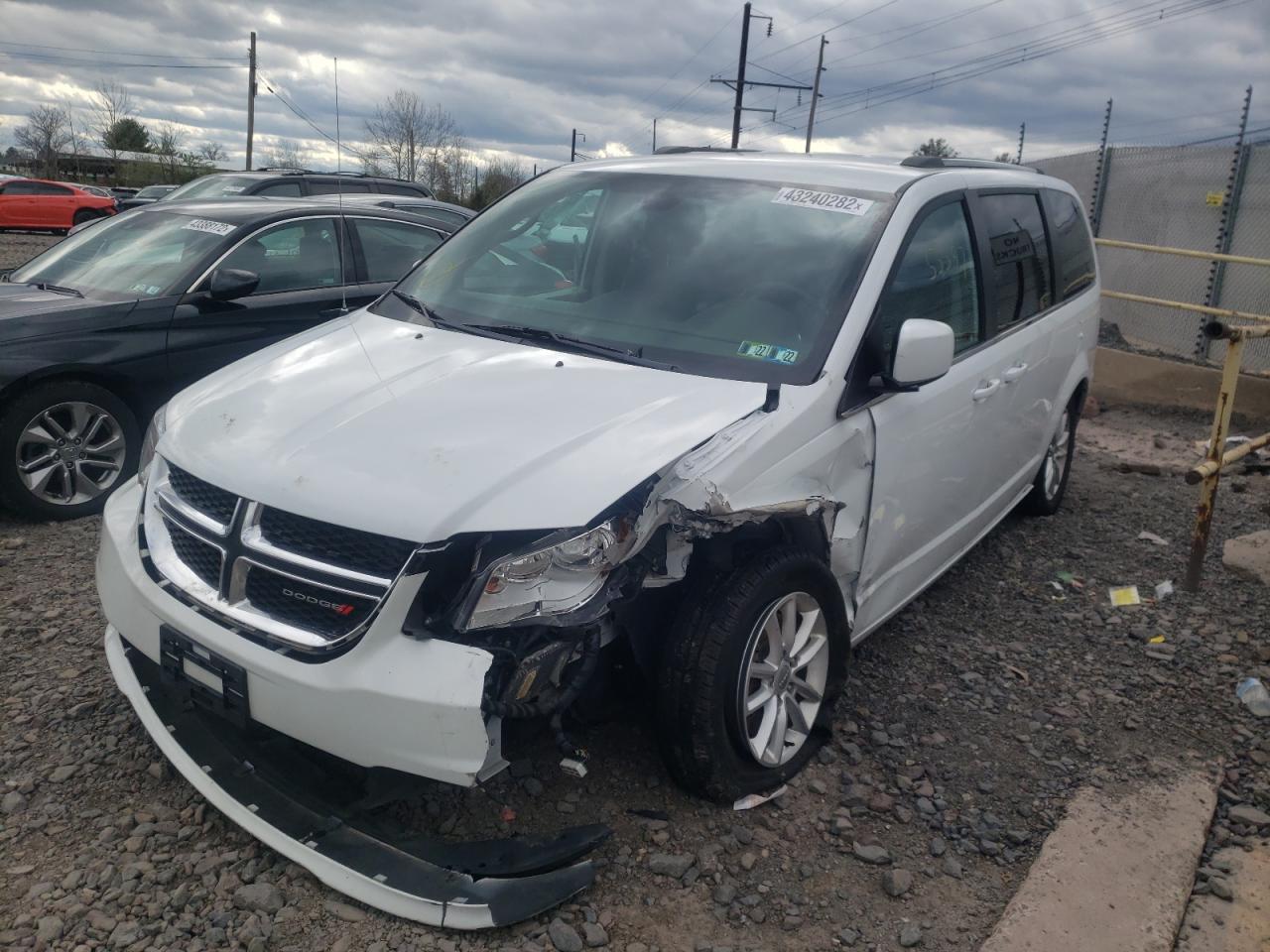 Photo 2 from auction – 2018 DODGE GRAND CARA with VIN 2C4RDGCG7JR300204