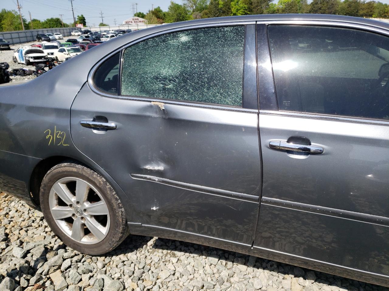 Photo 9 from auction – 2005 LEXUS ES 330 with VIN JTHBA30G955130341