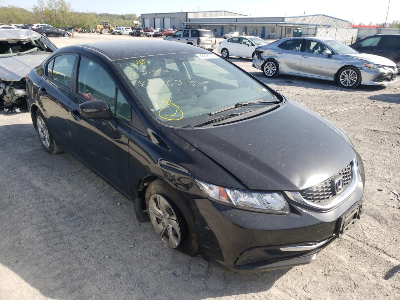 HONDA CIVIC LX 2014 with VIN 19XFB2F56EE003342 - Photo from auction