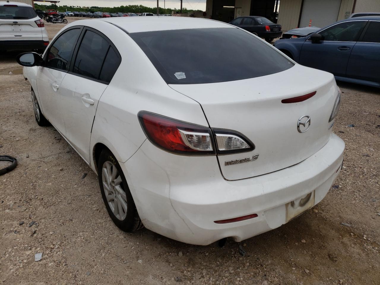 Photo 3 from auction – 2012 MAZDA 3 I with VIN JM1BL1V83C1568455
