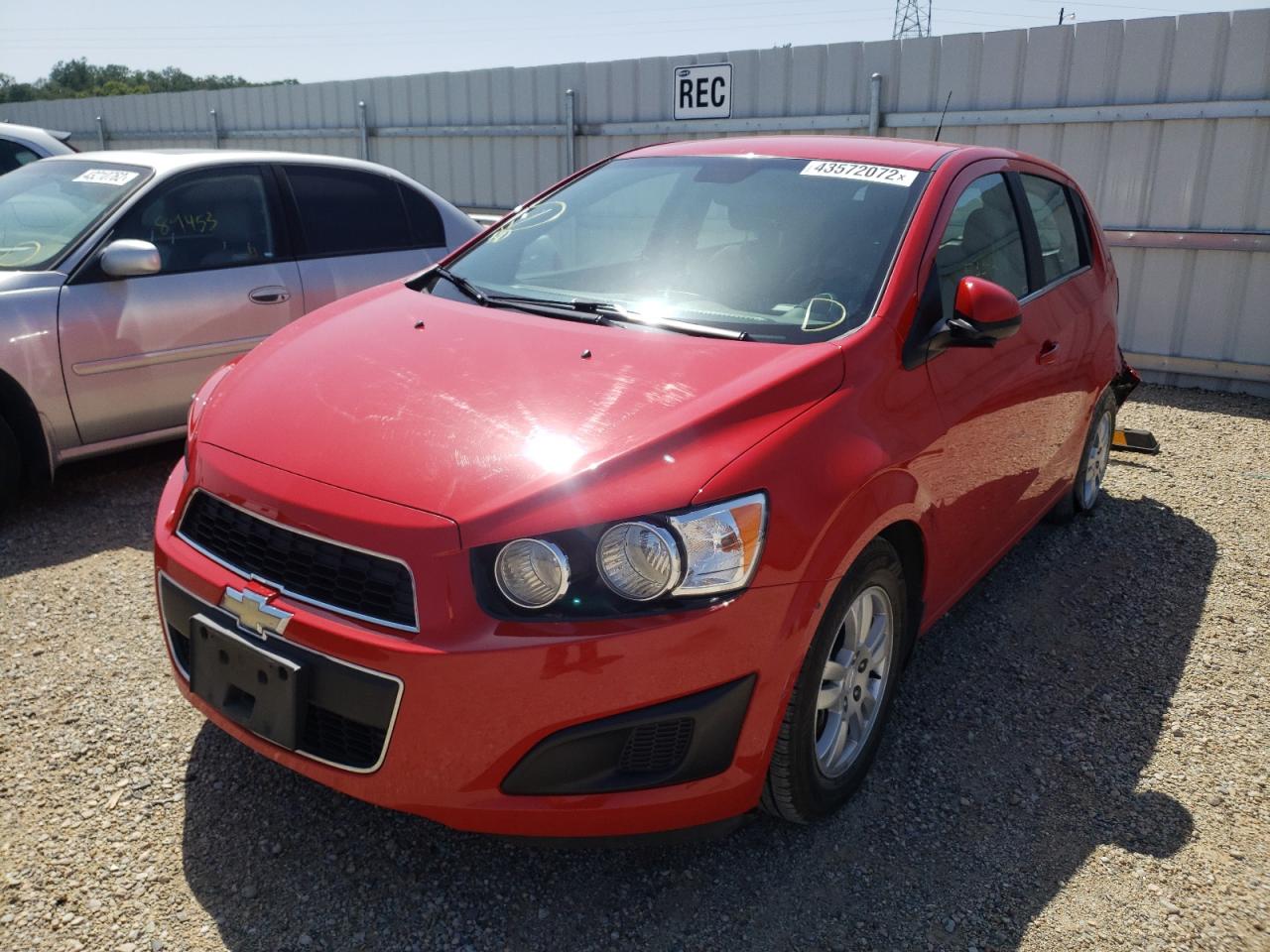 Photo 2 from auction – 2013 CHEVROLET SONIC LT with VIN 1G1JC6SG1D4114976