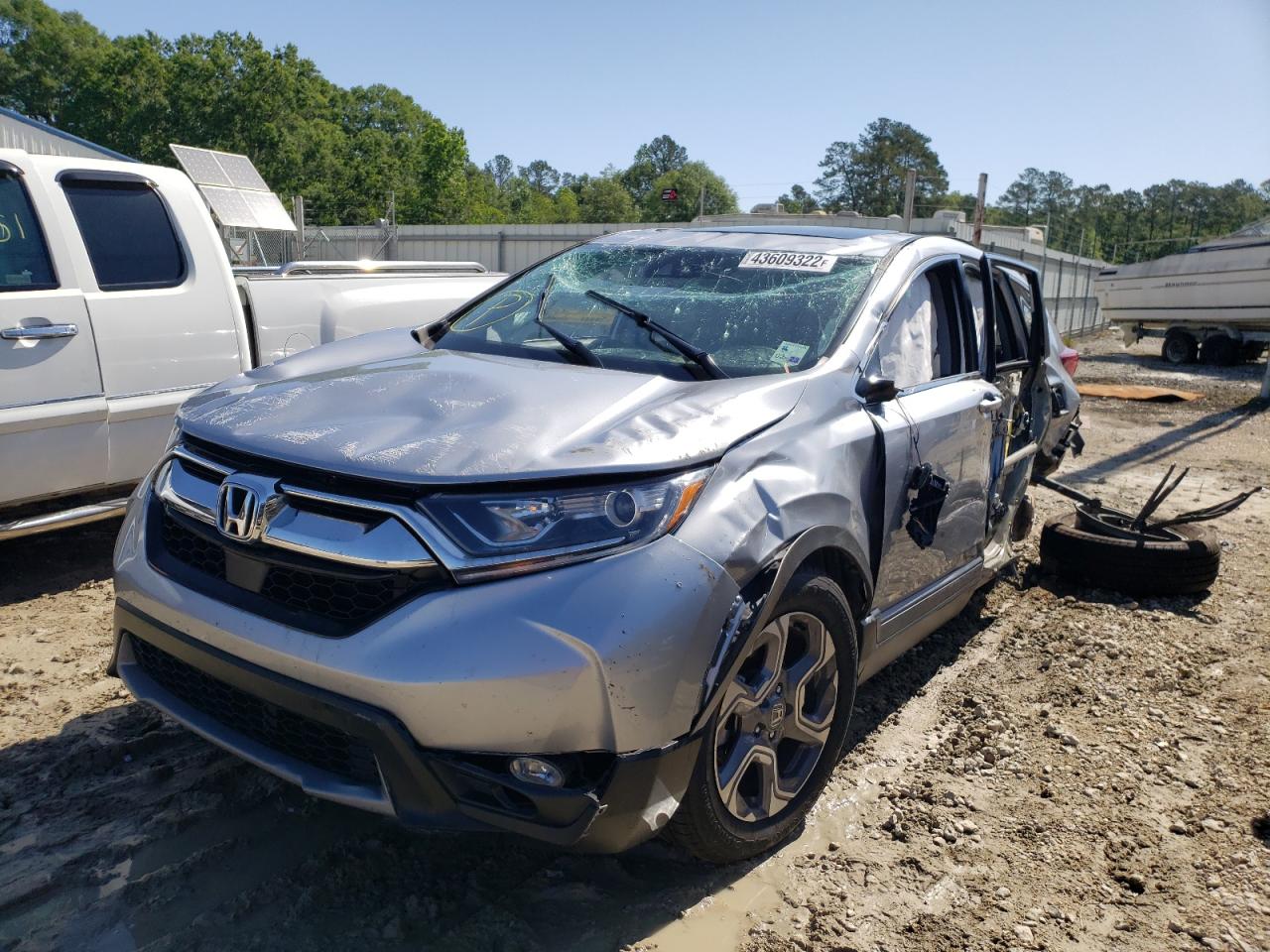 Photo 2 from auction – 2019 HONDA CR-V EX with VIN 7FARW1H59KE033552