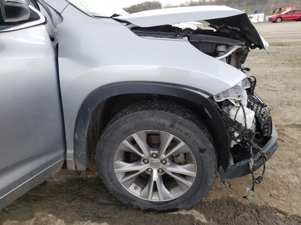 Photo 9 from auction – 2015 TOYOTA HIGHLANDER with VIN 5TDKKRFH9FS047053