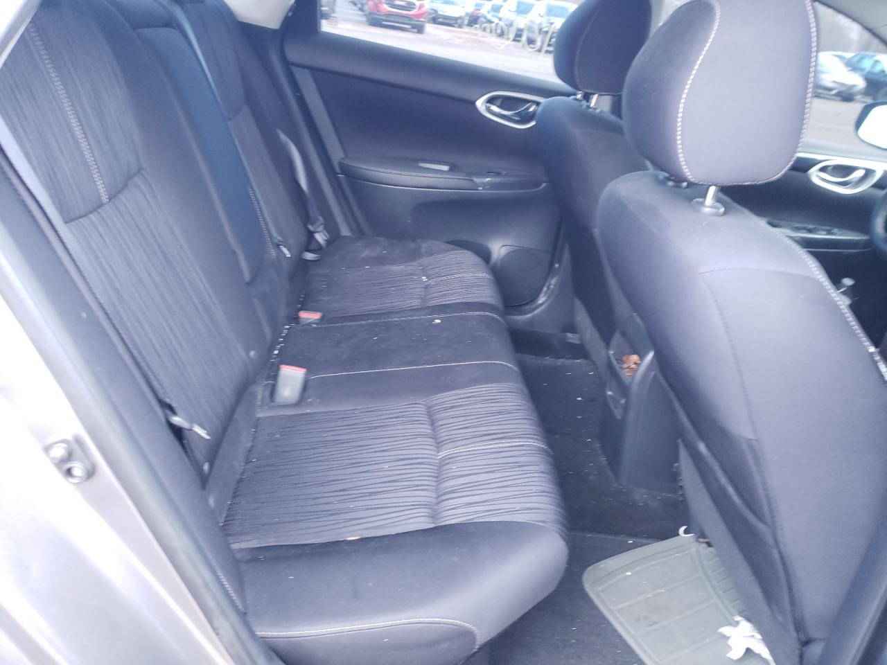 Photo 16 from auction – 2016 NISSAN SENTRA S with VIN 3N1AB7AP7GY232908