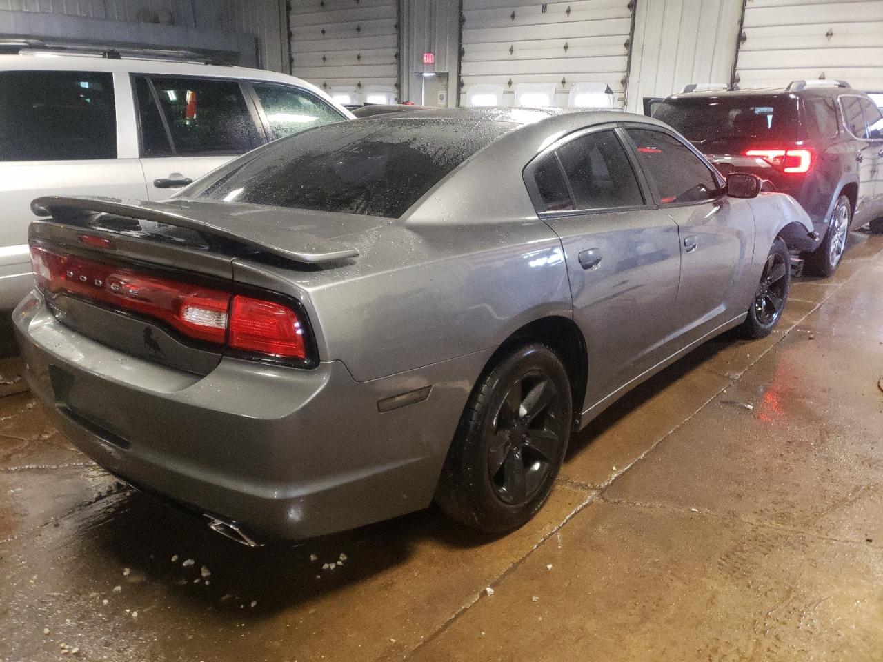 Photo 4 from auction – 2011 DODGE CHARGER with VIN 2B3CL3CG9BH553552