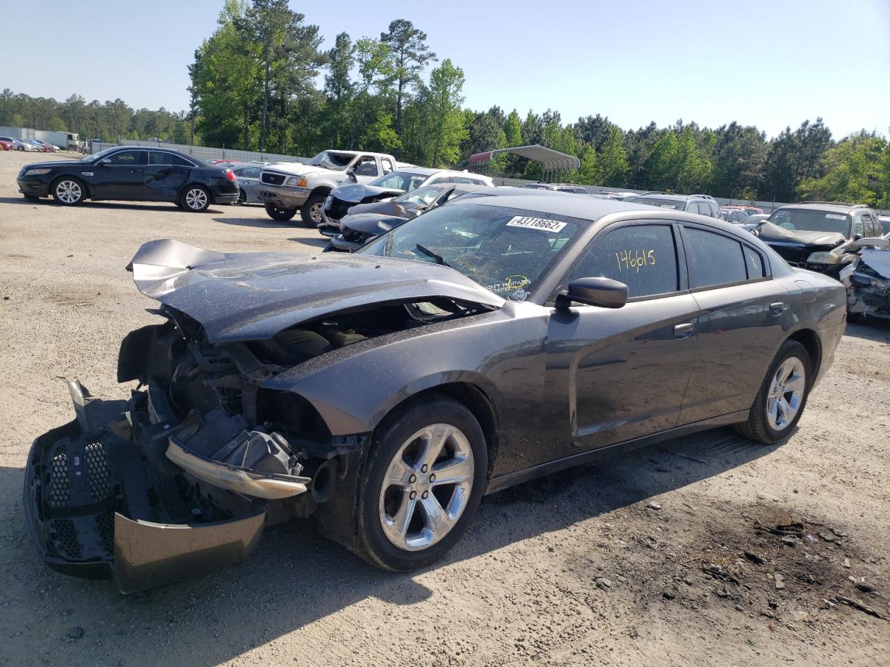 Photo 2 from auction – 2013 DODGE CHARGER SE with VIN 2C3CDXBG2DH696404