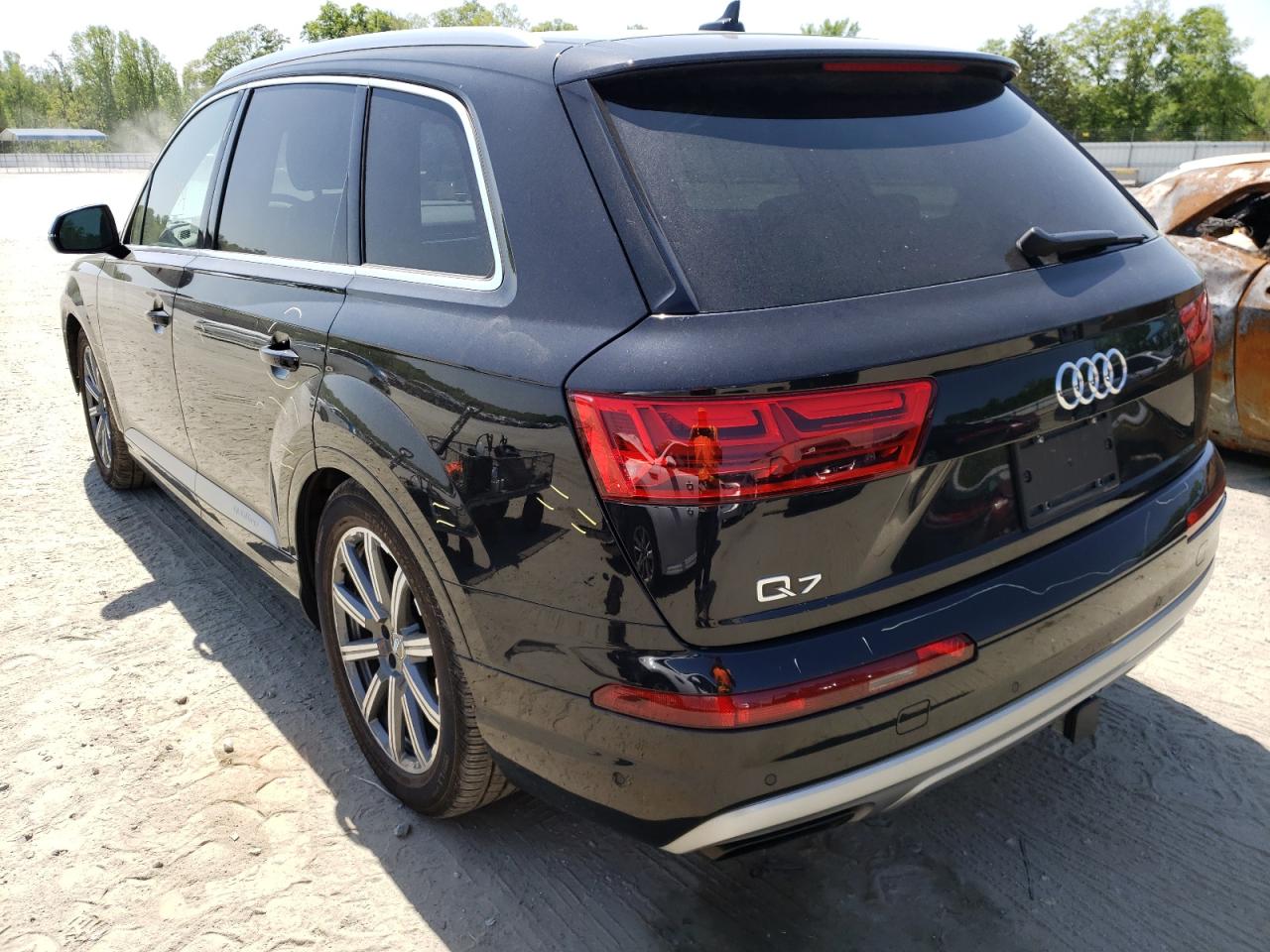 Photo 3 from auction – 2019 AUDI Q7 PRESTIG with VIN WA1VAAF7XKD017522
