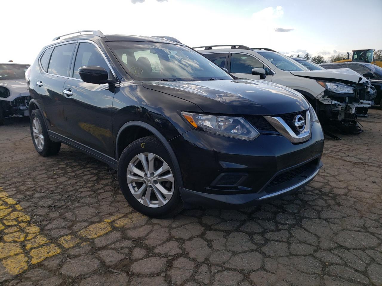 NISSAN ROGUE S 2016 with VIN KNMAT2MV1GP697869 - Photo from auction