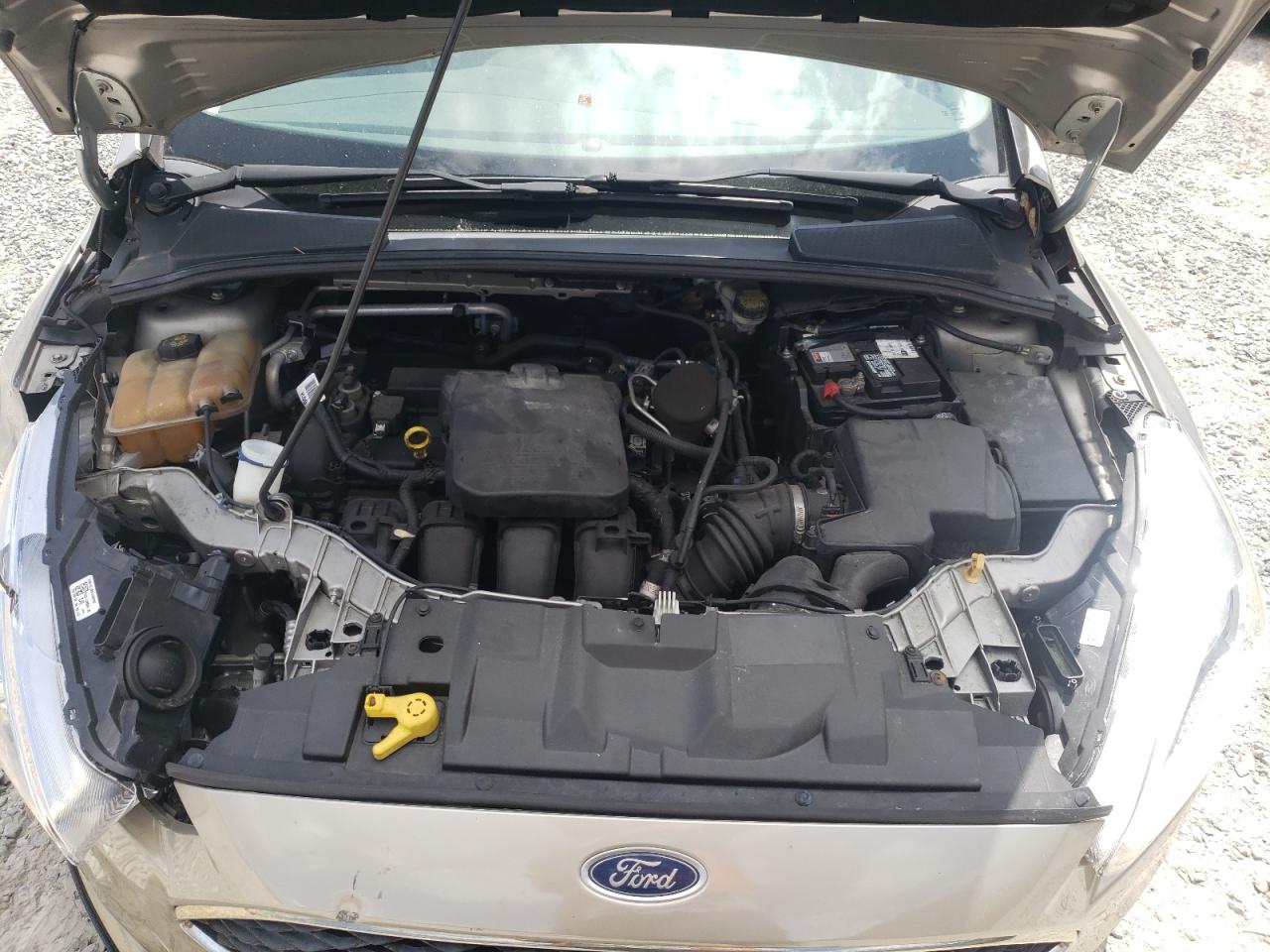 Photo 7 from auction – 2016 FORD FOCUS SE with VIN 1FADP3F21GL228739