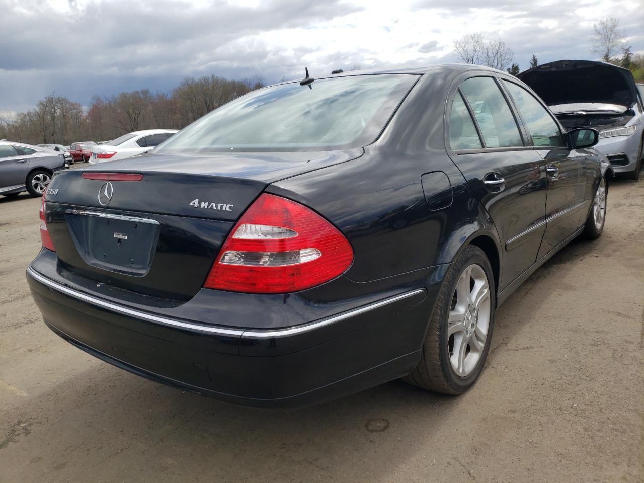 Photo 14 from auction – 2006 MERCEDES-BENZ E 350 4MAT with VIN WDBUF87J46X208751
