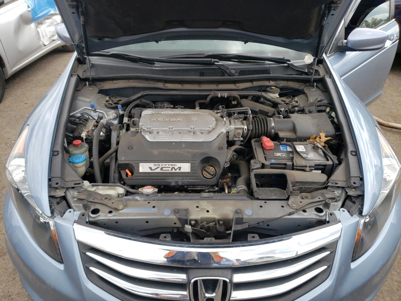 Photo 7 from auction – 2011 HONDA ACCORD EXL with VIN 1HGCP3F82BA020286