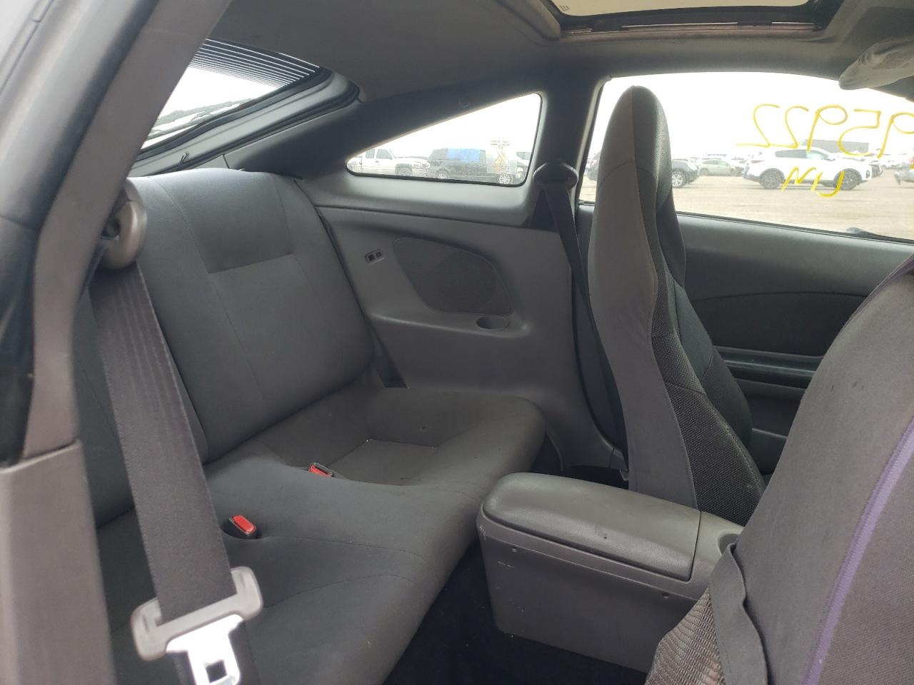 Photo 6 from auction – 2001 TOYOTA CELICA GT with VIN JTDDR32T210086932