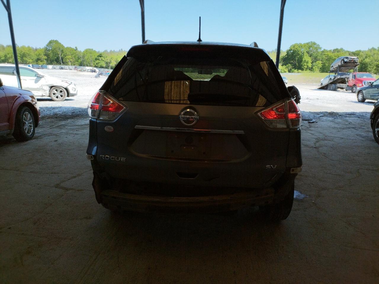 Photo 9 from auction – 2015 NISSAN ROGUE S with VIN KNMAT2MT8FP515890