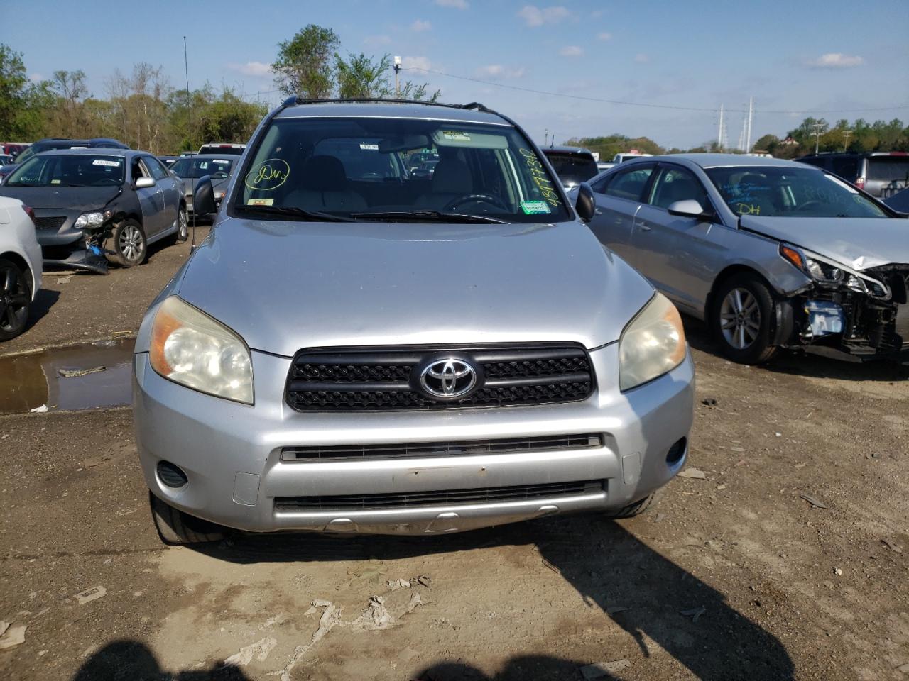 Photo 9 from auction – 2008 TOYOTA RAV4 with VIN JTMBD35V485195666