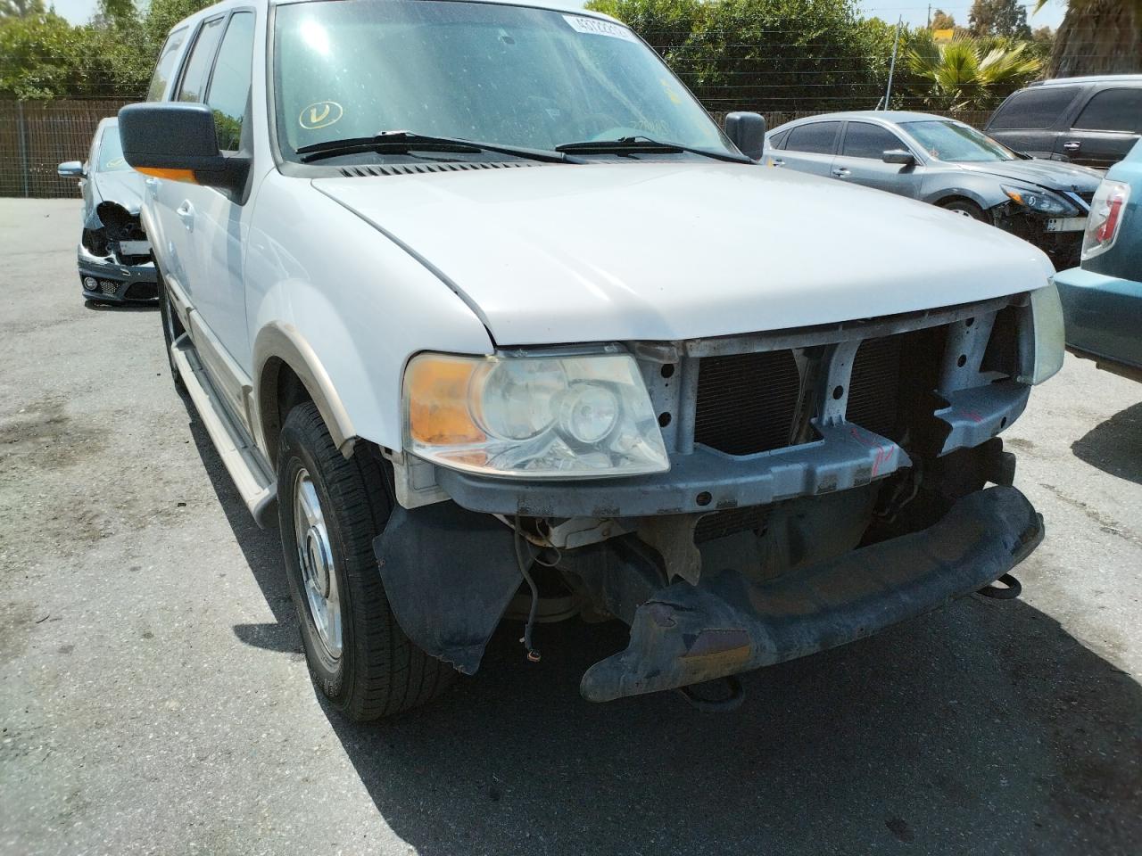 Photo 9 from auction – 2004 FORD EXPEDITION with VIN 1FMFU18L84LB21619