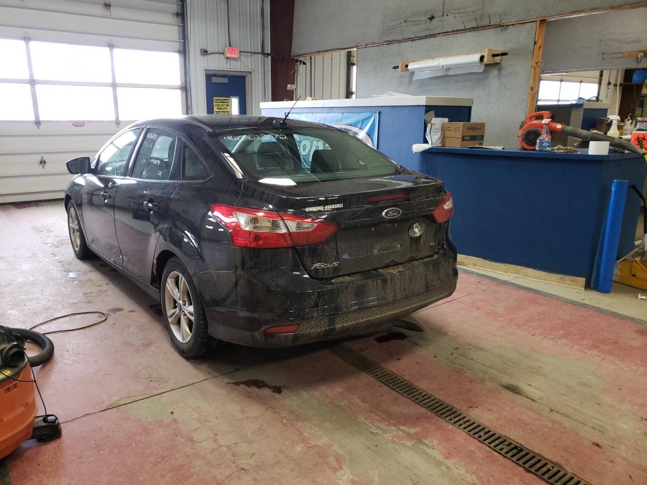 Photo 3 from auction – 2014 FORD FOCUS SE with VIN 1FADP3F29EL136419