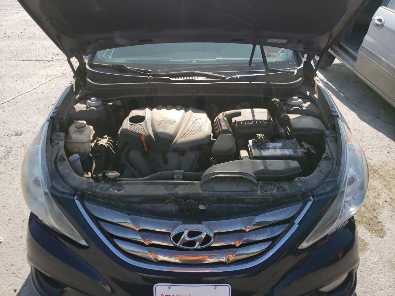 Photo 7 from auction – 2013 HYUNDAI SONATA SE with VIN 5NPEC4AC0DH505719