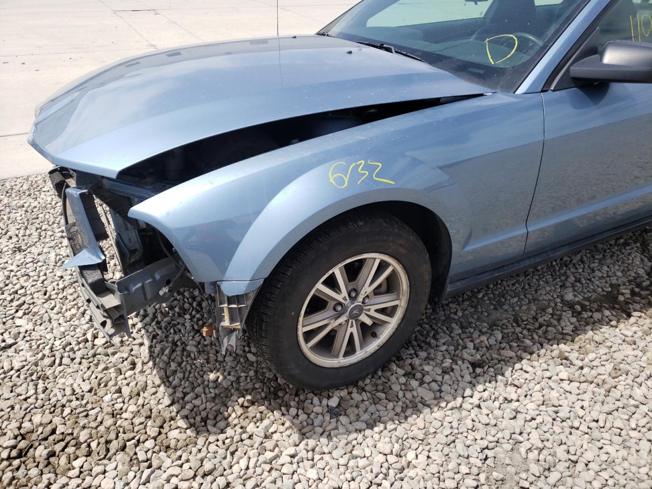 Photo 10 from auction – 2005 FORD MUSTANG with VIN 1ZVFT80N855159402