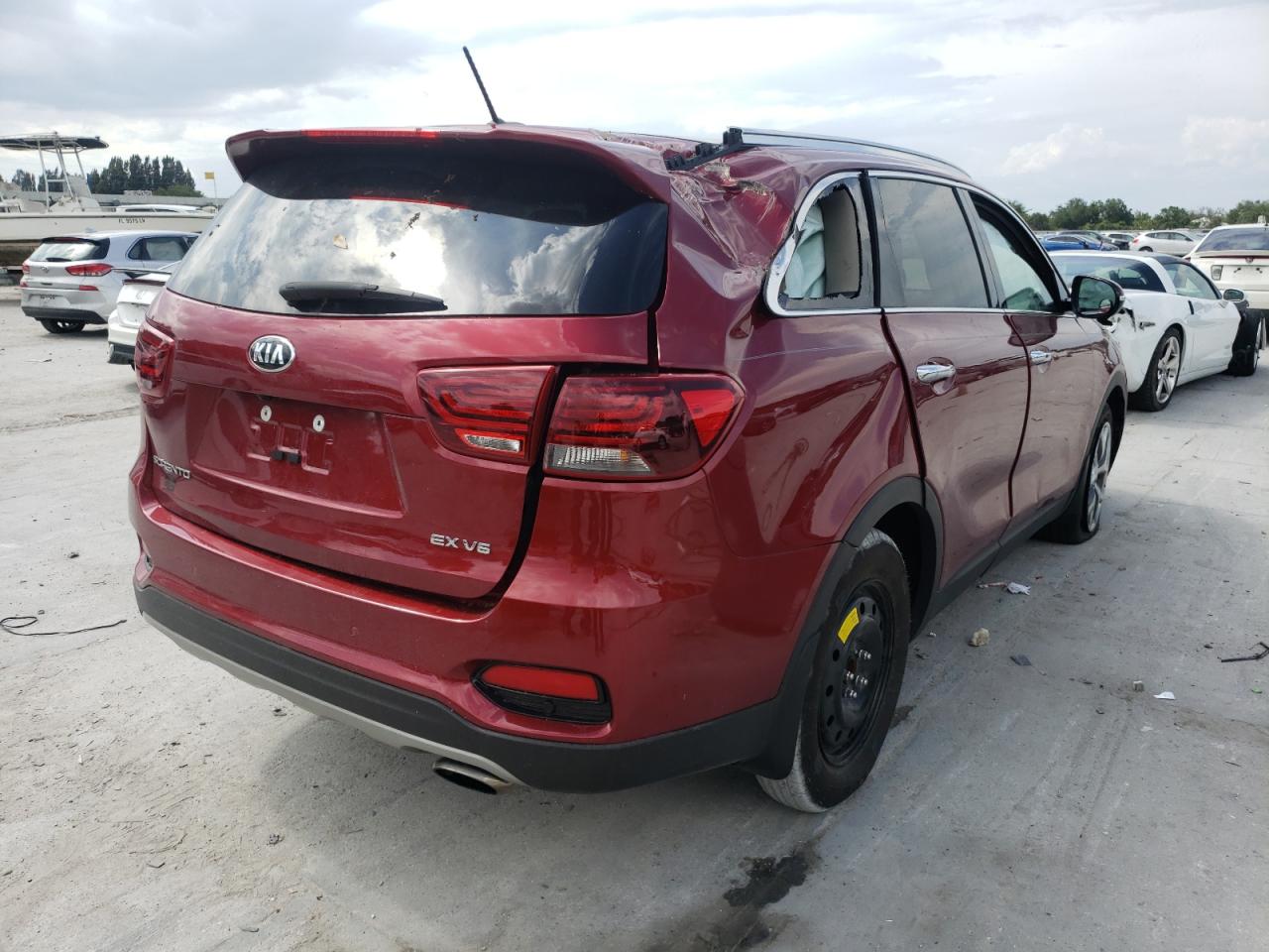 Photo 4 from auction – 2019 KIA SORENTO EX with VIN 5XYPH4A52KG607488