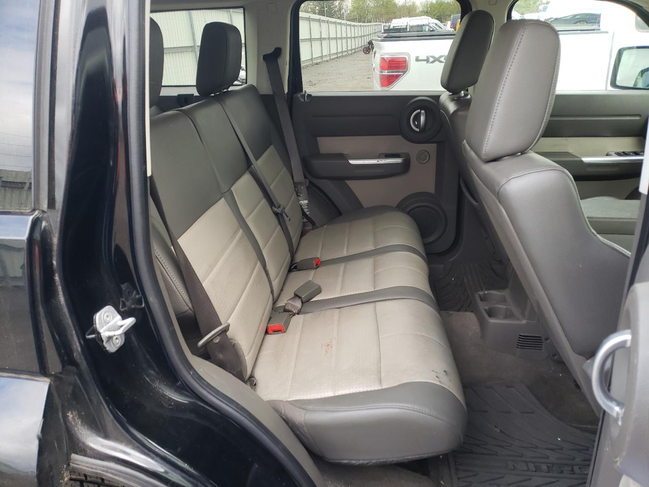 Photo 6 from auction – 2007 DODGE NITRO SLT with VIN 1D8GU58K57W630210