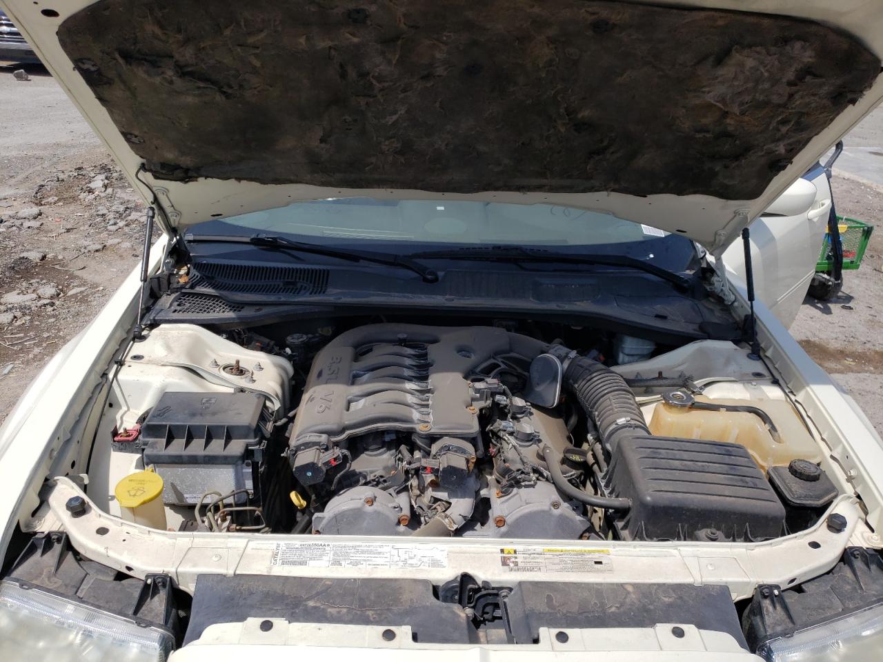 Photo 7 from auction – 2007 CHRYSLER 300 TOURIN with VIN 2C3KA53G87H613151
