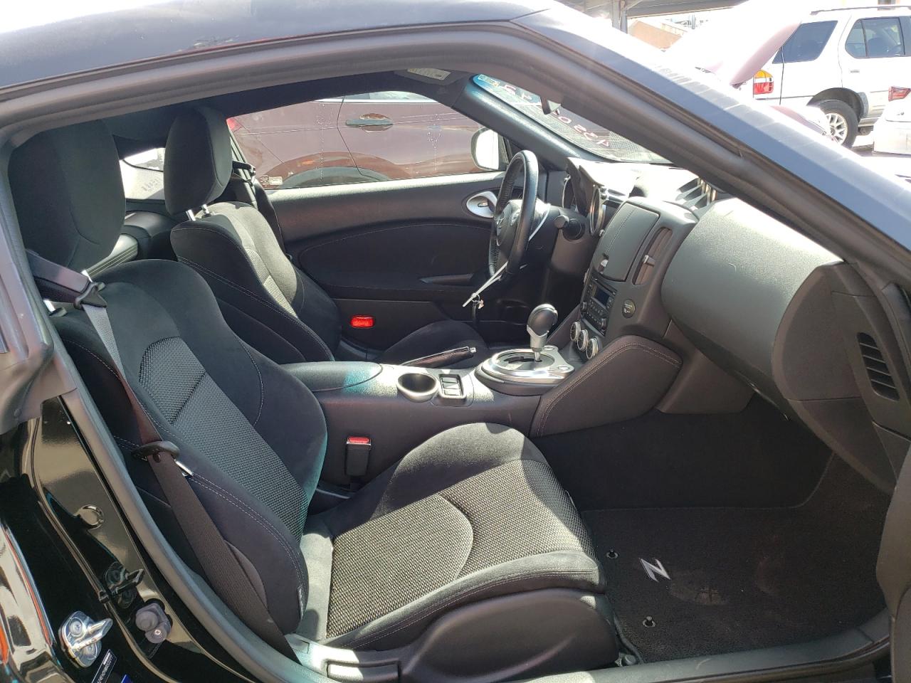Photo 5 from auction – 2017 NISSAN 370Z BASE with VIN JN1AZ4EH2HM952277