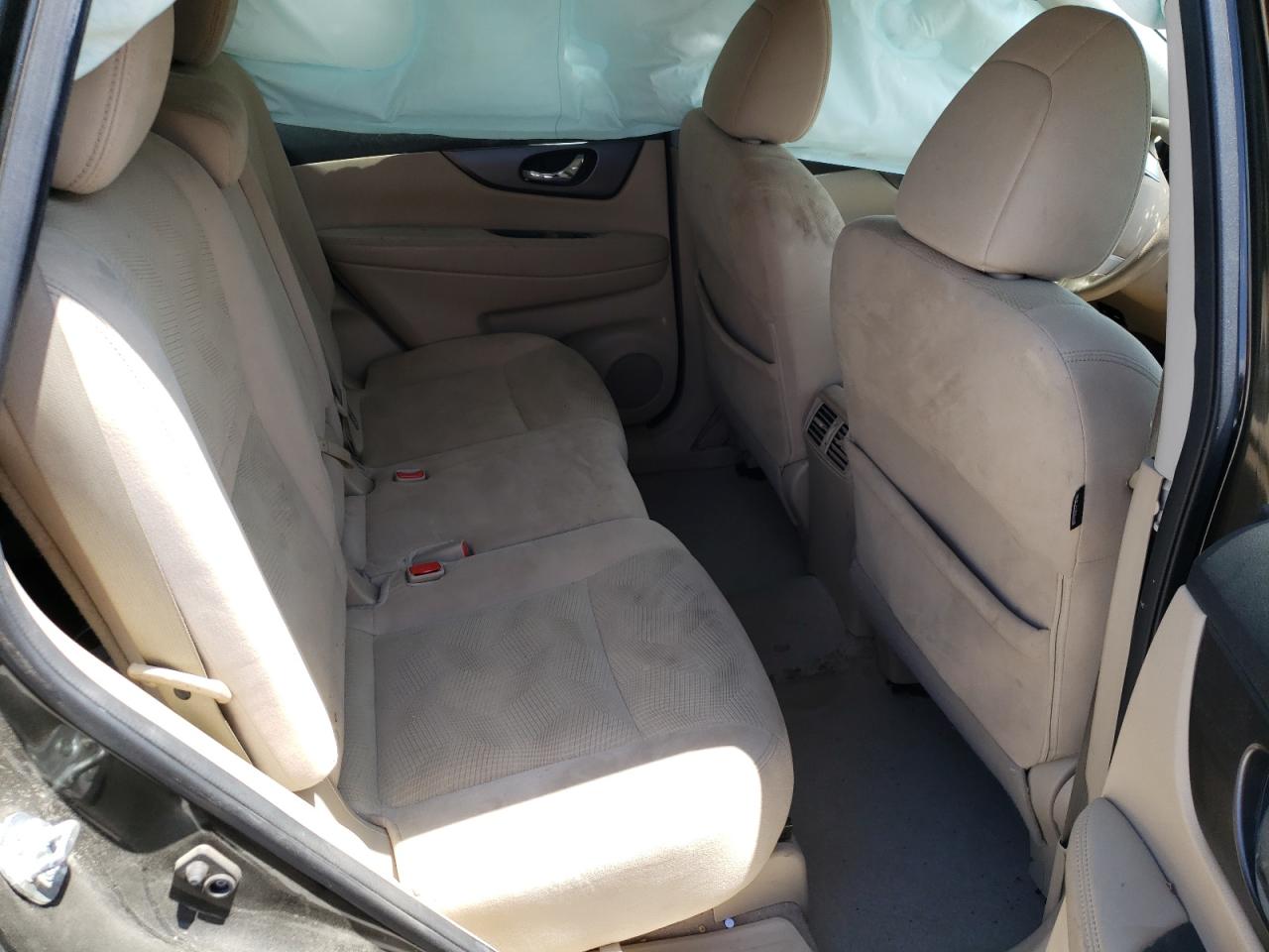 Photo 6 from auction – 2015 NISSAN ROGUE S with VIN 5N1AT2ML3FC803741