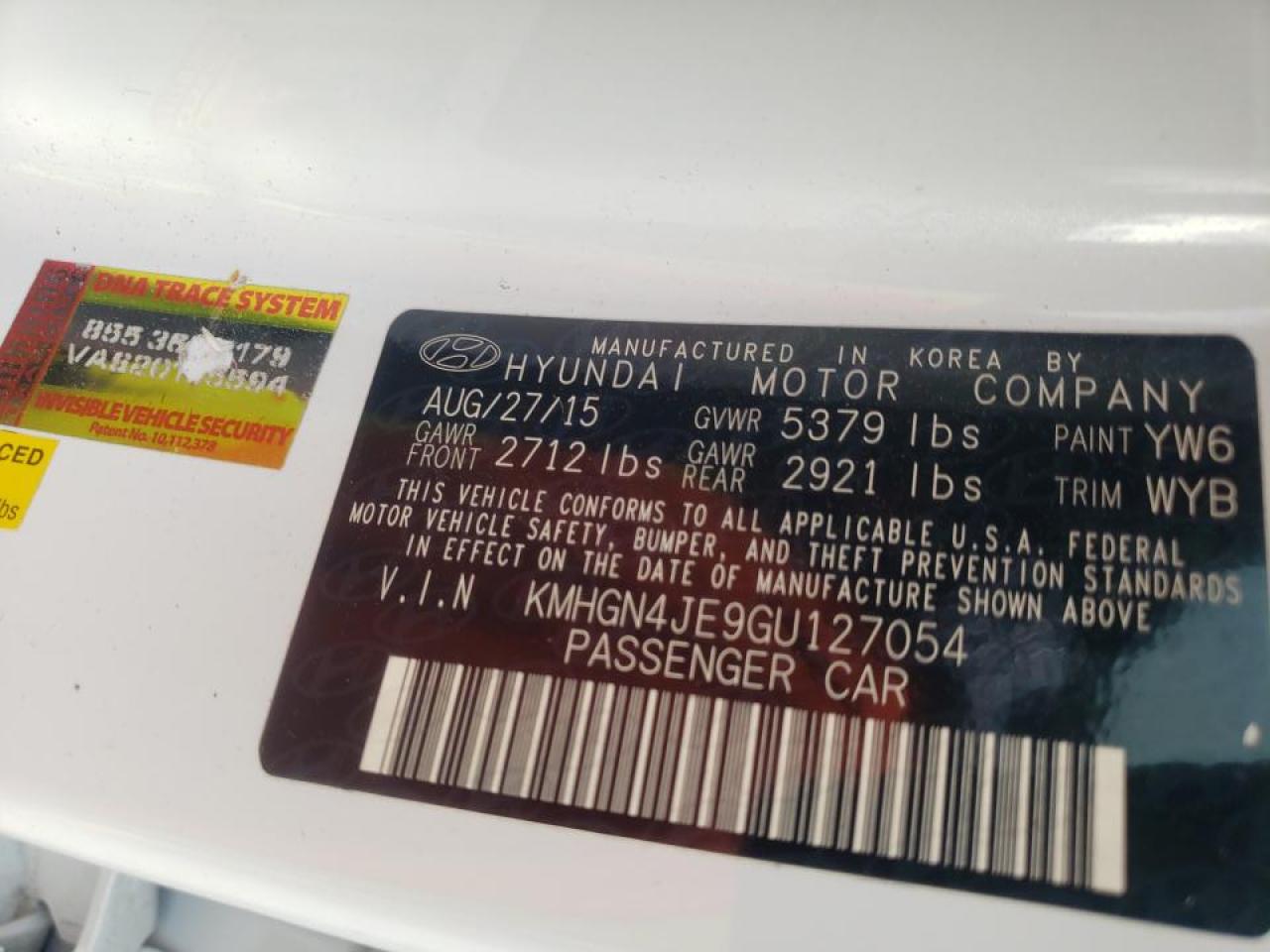 Photo 10 from auction – 2016 HYUNDAI GENESIS 3. with VIN KMHGN4JE9GU127054