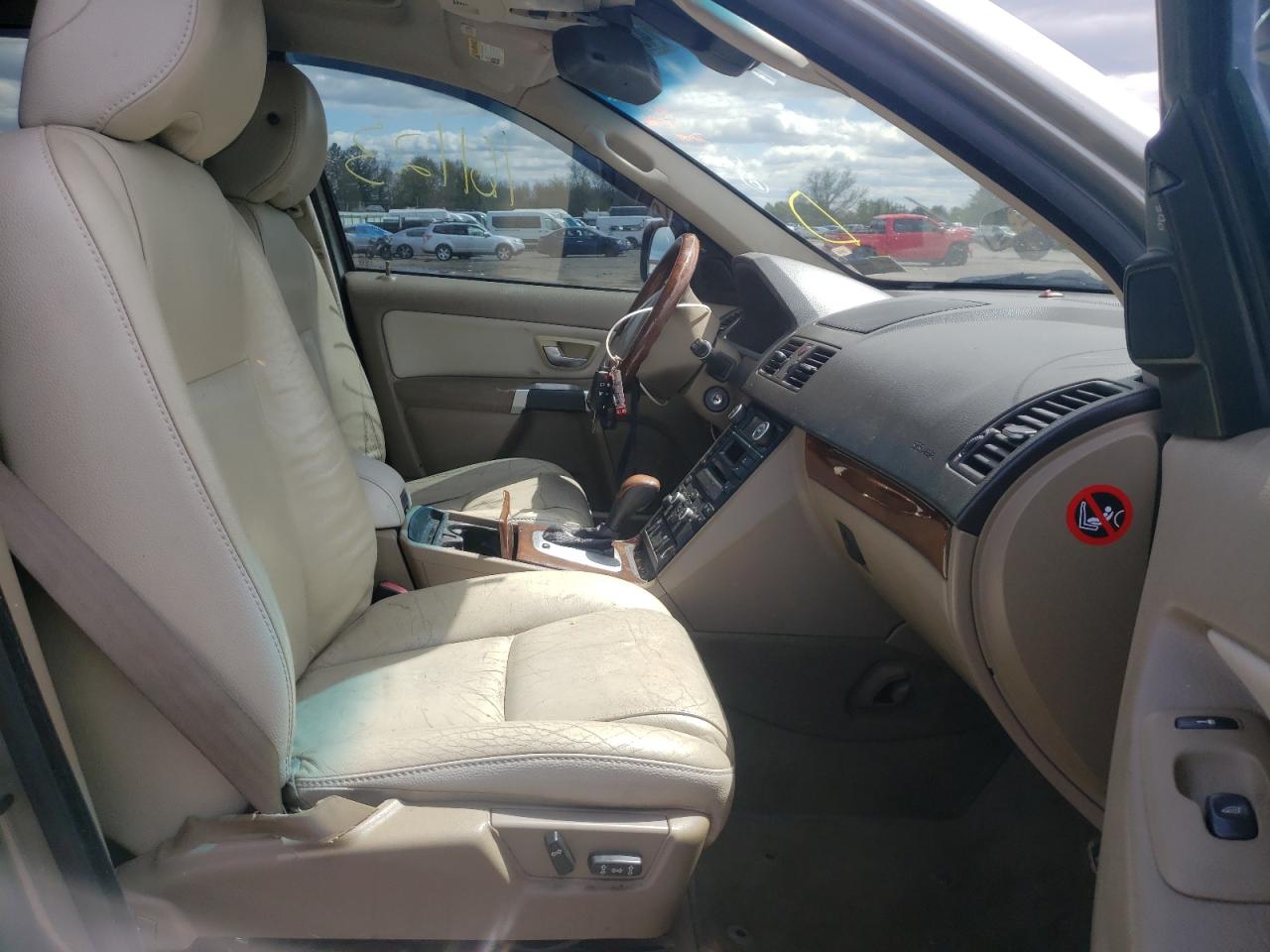 Photo 5 from auction – 2008 VOLVO XC90 V8 with VIN YV4CZ852381475916