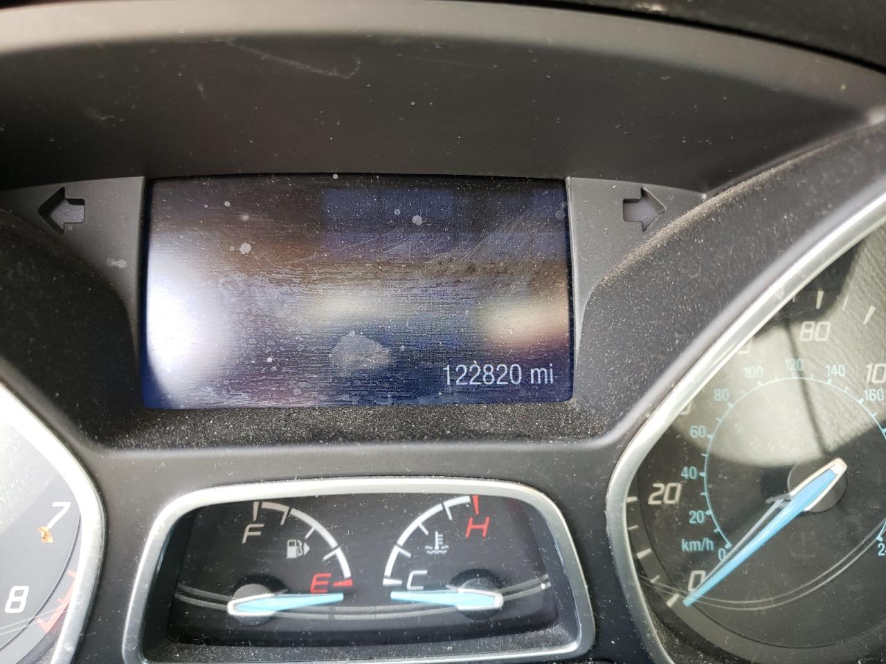 Photo 8 from auction – 2014 FORD FOCUS SE with VIN 1FADP3F23EL115453