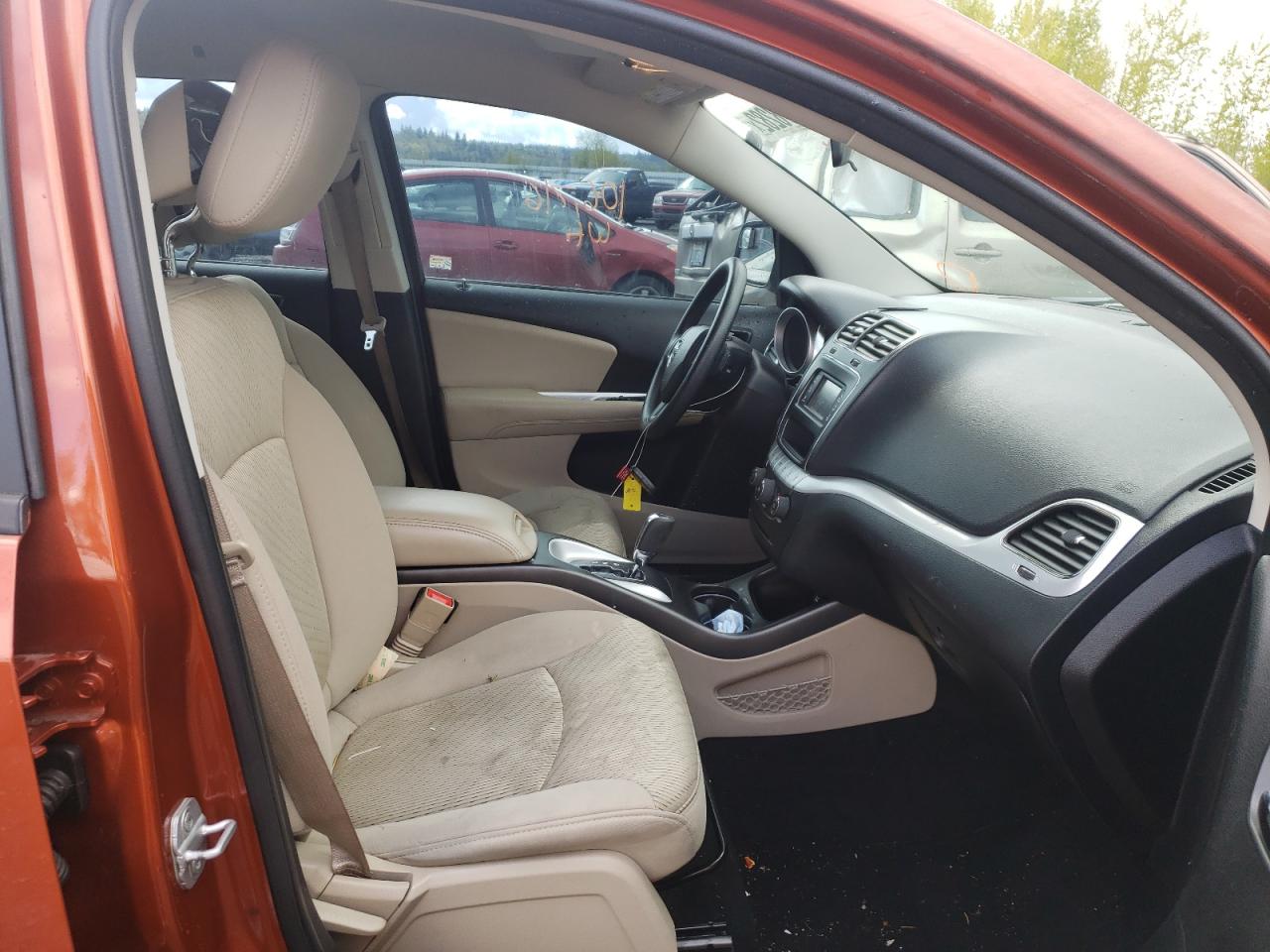 Photo 5 from auction – 2014 DODGE JOURNEY SE with VIN 3C4PDCAB0ET101358