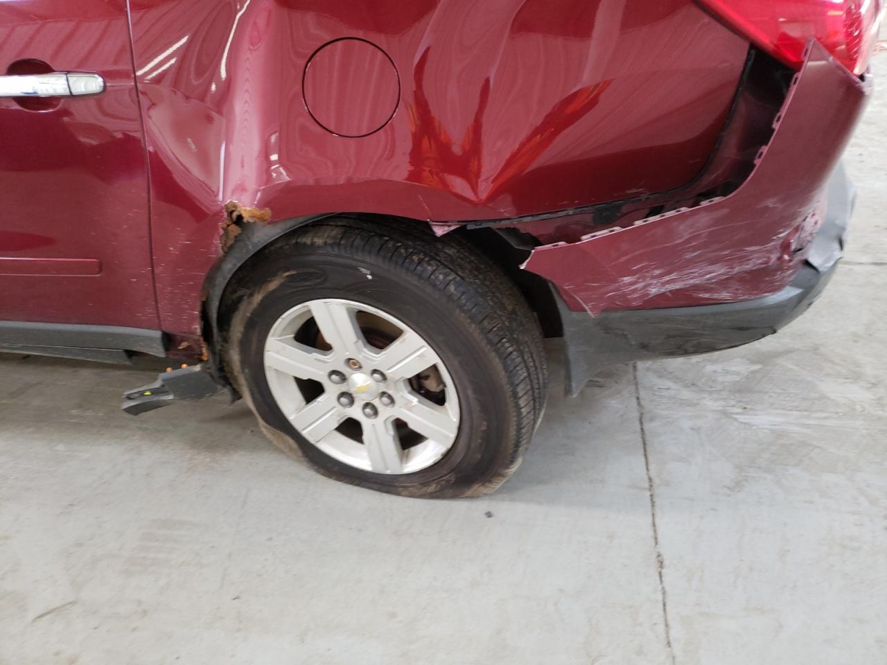 Photo 9 from auction – 2010 CHEVROLET TRAVERSE L with VIN 1GNLVFED1AS149480