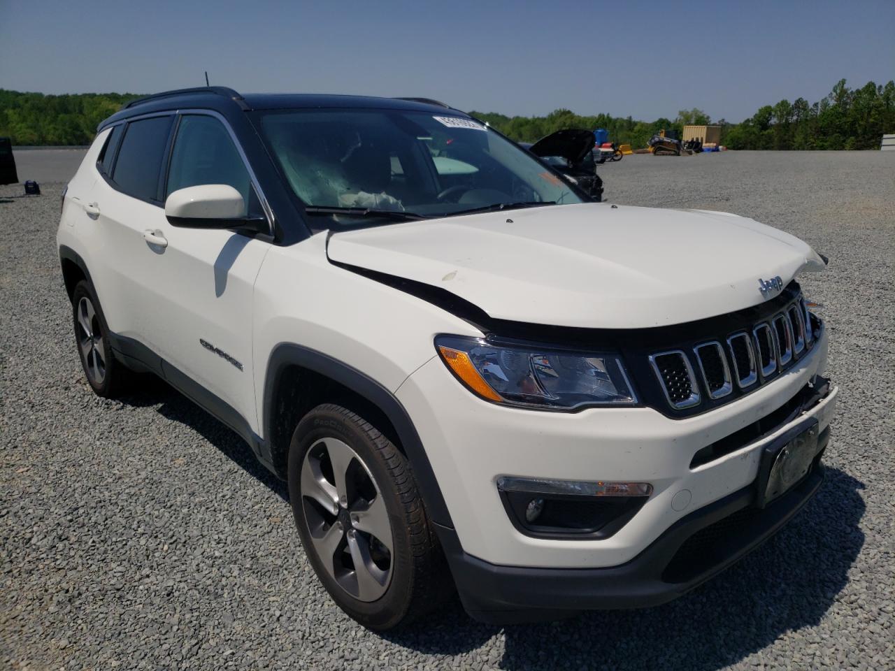 JEEP COMPASS LA 2018 with VIN 3C4NJDBB3JT281188 - Photo from auction