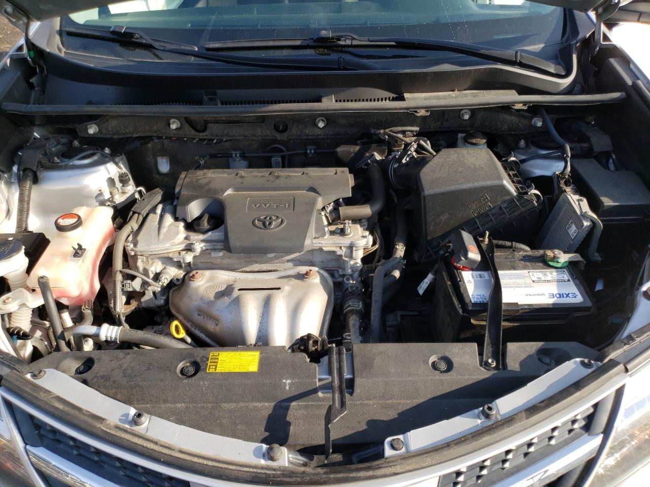 Photo 7 from auction – 2015 TOYOTA RAV4 LE with VIN JTMBFREV1FD099378