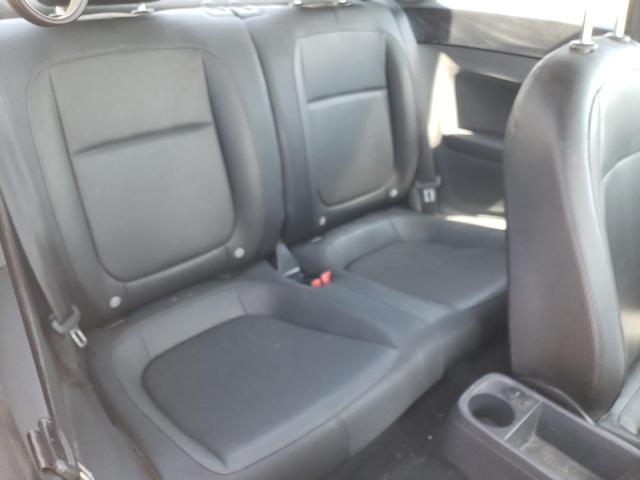 Photo 6 from auction – 2012 VOLKSWAGEN BEETLE with VIN 3VWJP7AT1CM632103