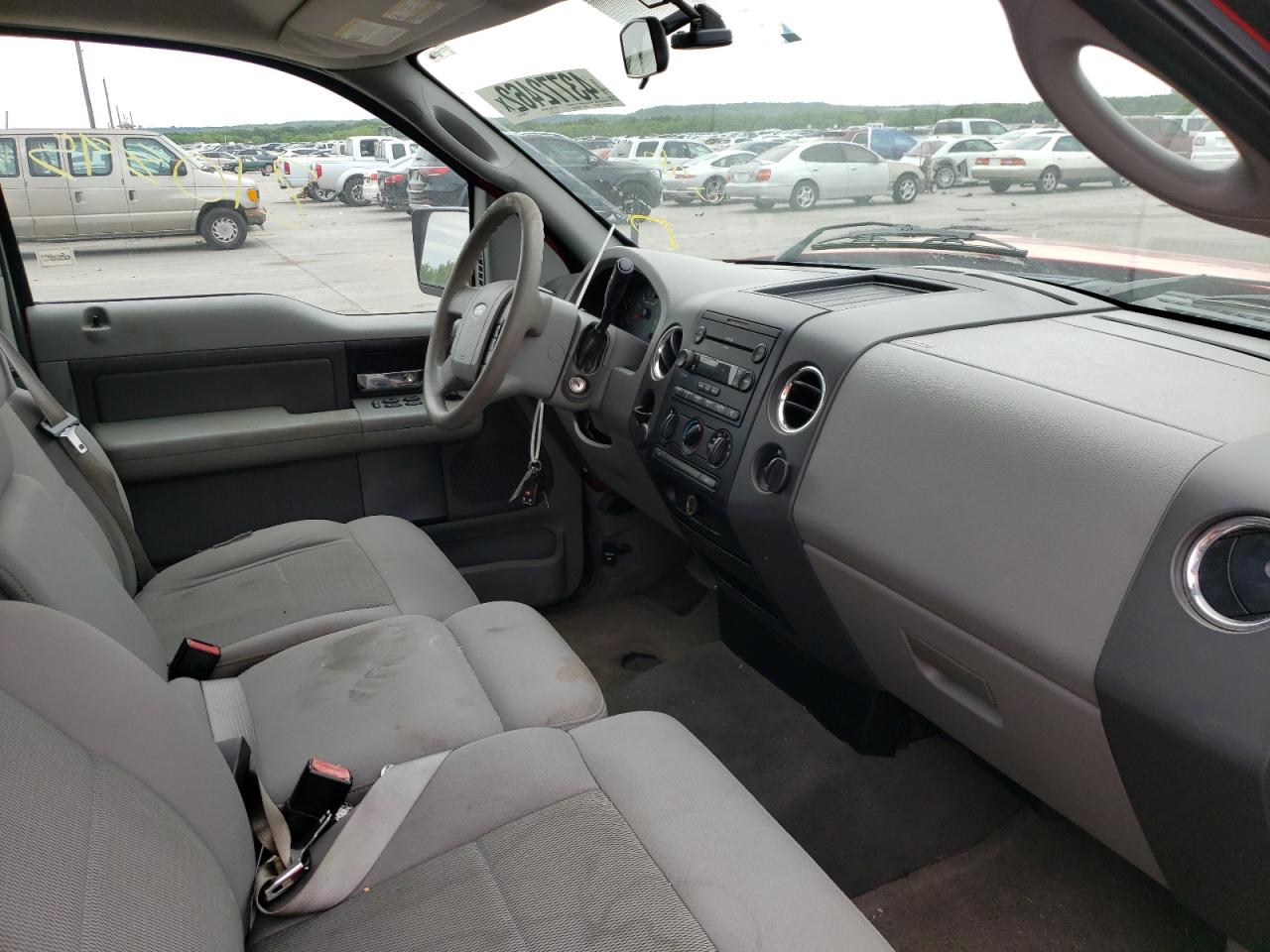 Photo 5 from auction – 2006 FORD F150 with VIN 1FTPX12546NA44412