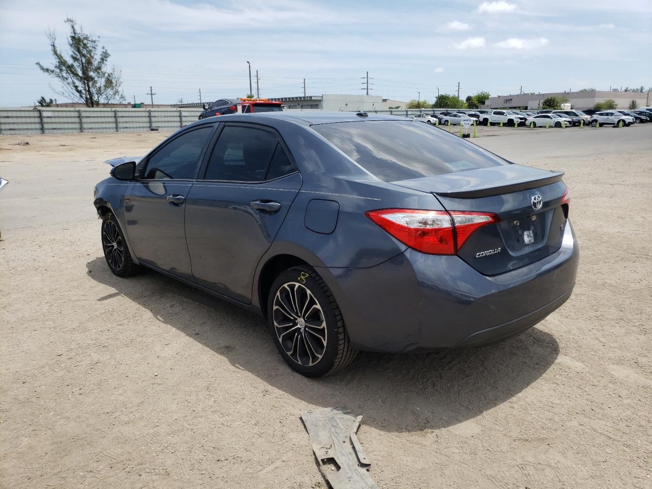 Photo 3 from auction – 2015 TOYOTA COROLLA L with VIN 5YFBURHEXFP343883