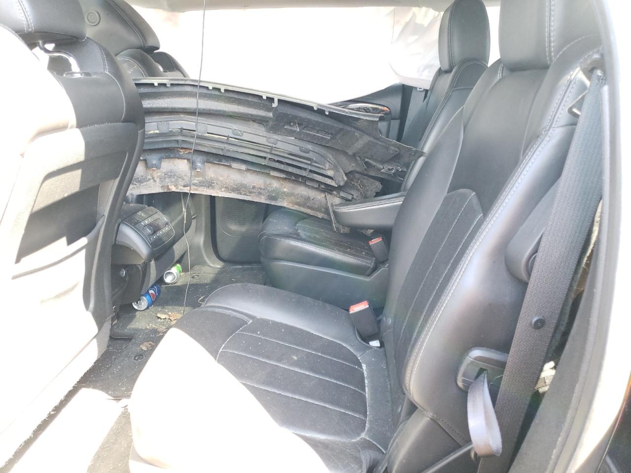 Photo 6 from auction – 2014 BUICK ENCLAVE with VIN 5GAKVCKD0EJ340277