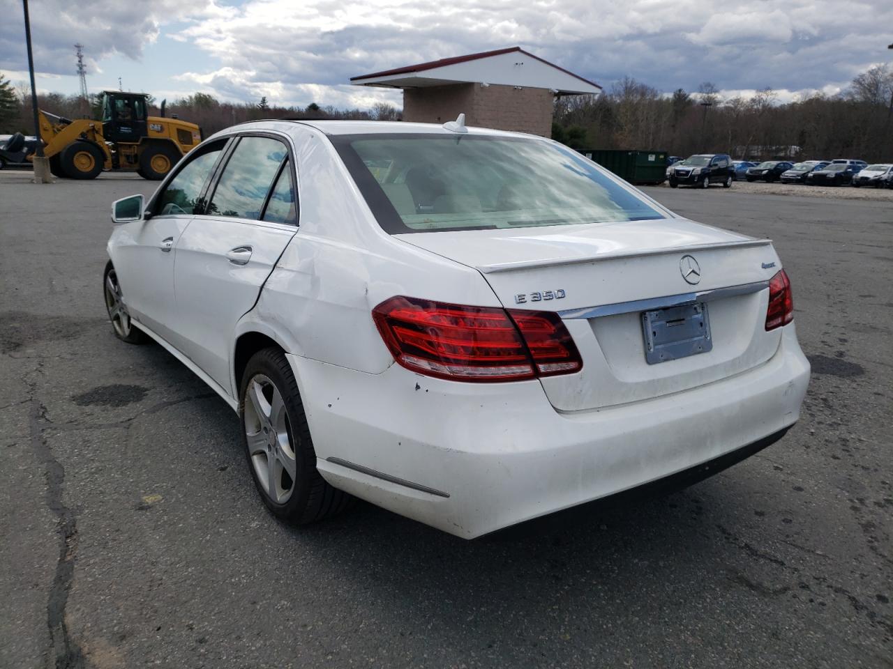 Photo 3 from auction – 2015 MERCEDES-BENZ E 350 4MAT with VIN WDDHF8JB7FB094381