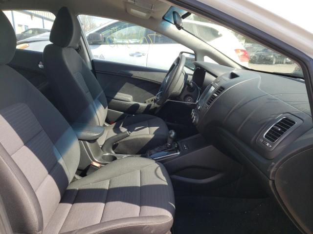 Photo 5 from auction – 2018 KIA FORTE LX with VIN 3KPFL4A70JE264333