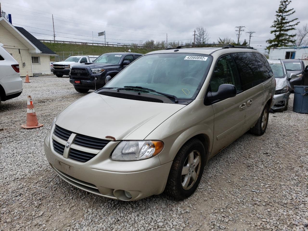 Photo 2 from auction – 2006 DODGE GRAND CARA with VIN 2D4GP44L26R767355